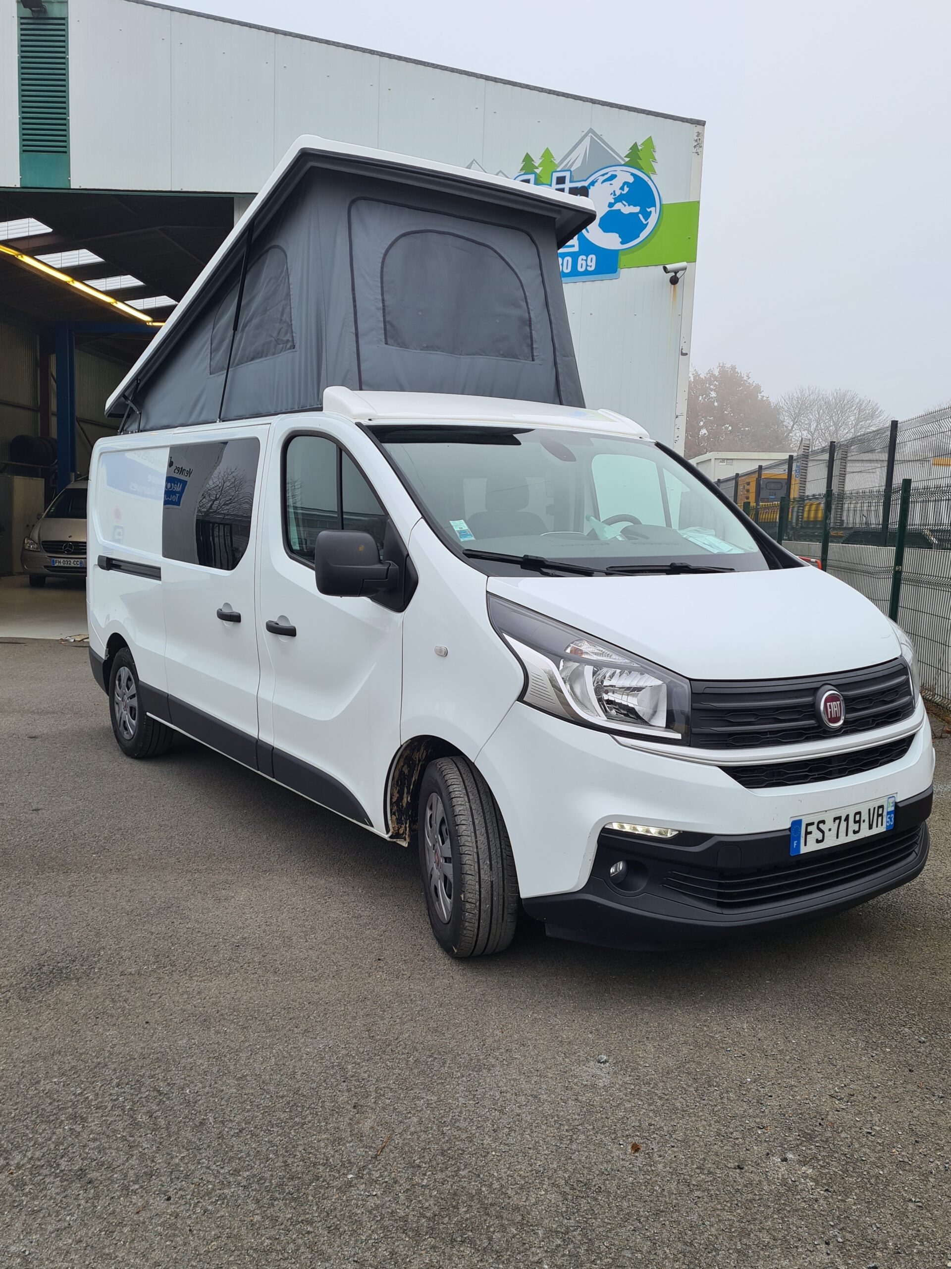 Lire la suite à propos de l’article 10 étapes pour poser un toit relevable sur votre van