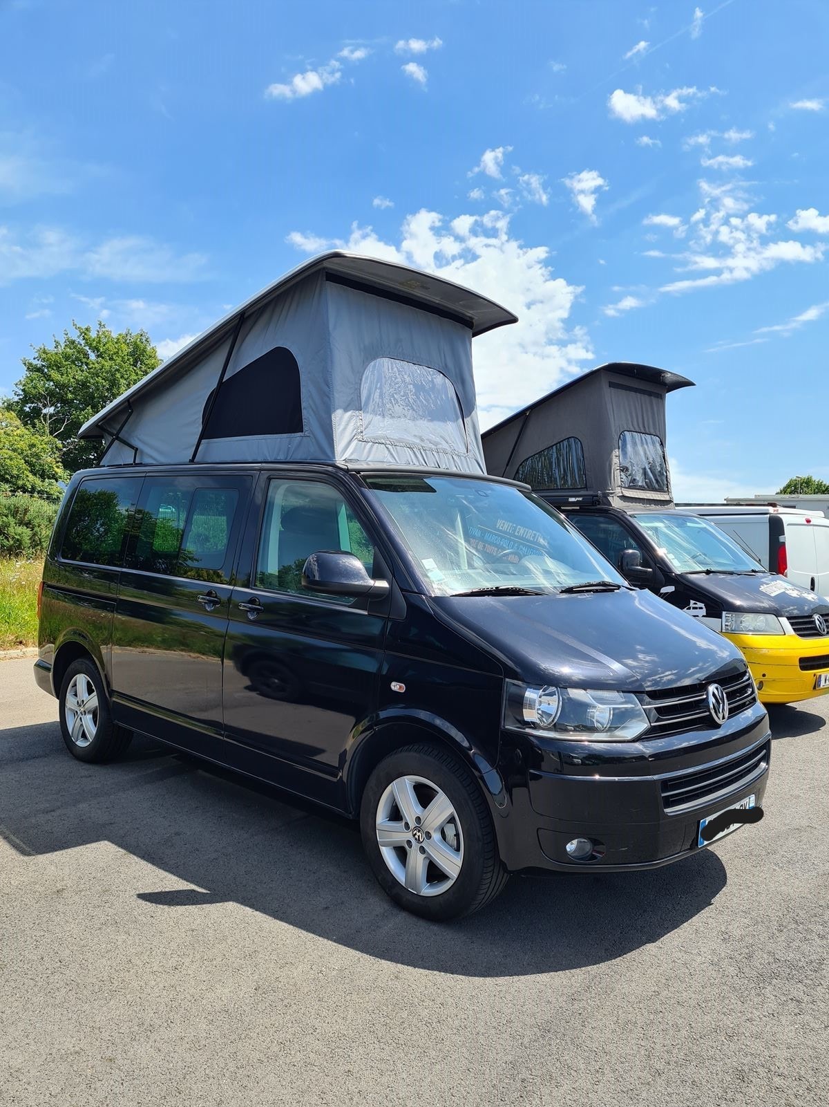 Lire la suite à propos de l’article La Fragilité et l&rsquo;Étanchéité des Toits Relevables : Que Faut-il Savoir ?